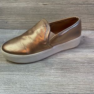 Slip on metallic rose gold platform perforated comfy sneakers Steve Madden Gracy